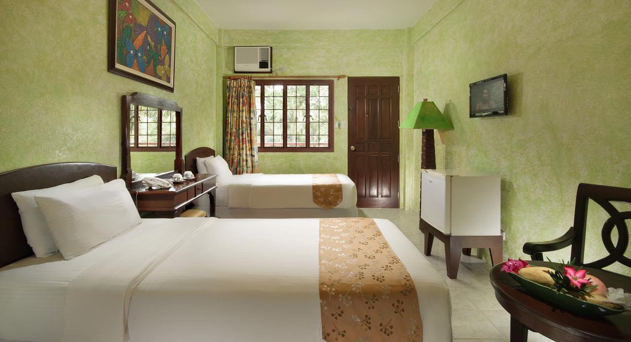 Flushing Meadows Resorts & Playground Panglao Esterno foto
