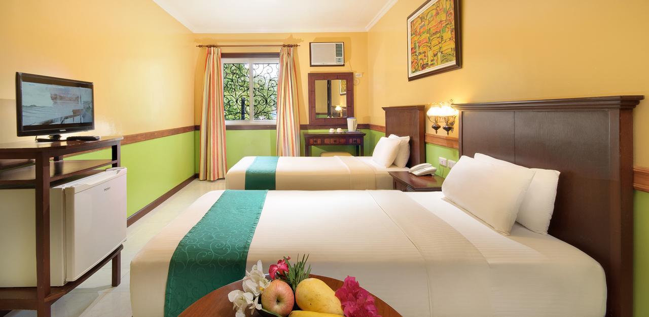 Flushing Meadows Resorts & Playground Panglao Esterno foto