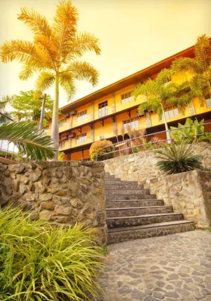 Flushing Meadows Resorts & Playground Panglao Esterno foto