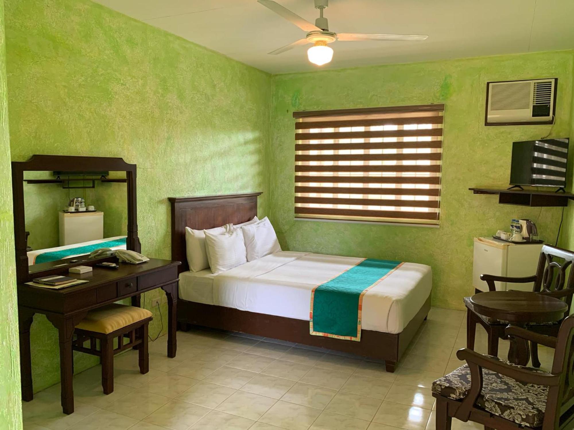 Flushing Meadows Resorts & Playground Panglao Esterno foto