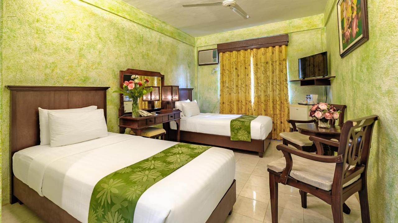 Flushing Meadows Resorts & Playground Panglao Esterno foto