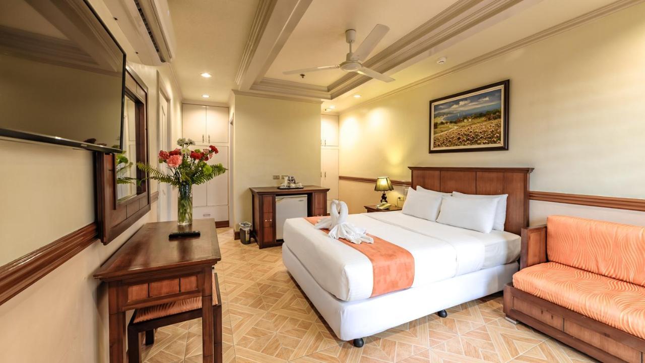 Flushing Meadows Resorts & Playground Panglao Esterno foto
